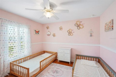 Villa ou maison à vendre à Cape Coral, Floride: 3 chambres, 167.32 m2 № 2419000 - photo 16