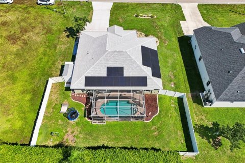 Villa ou maison à vendre à Cape Coral, Floride: 3 chambres, 167.32 m2 № 2419000 - photo 7
