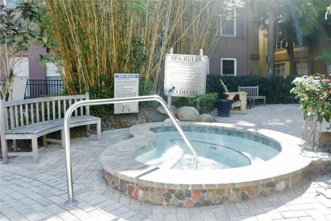 Condominio en alquiler en Tampa, Florida, 1 dormitorio, 73.3 m2 № 1800440 - foto 7