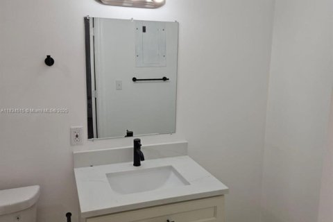 Casa en venta en South Bay, Florida, 3 dormitorios, 104.79 m2 № 1889952 - foto 9