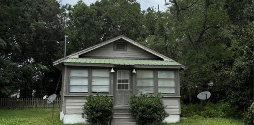 House in Belleview, Florida 1 bedroom, 57.6 sq.m. № 1885869