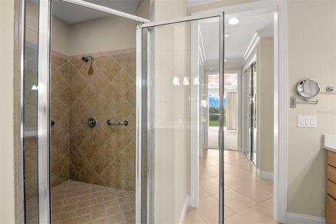 Condo in Saint Petersburg, Florida, 3 bedrooms № 2149795 - photo 30