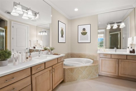 Condo in Saint Petersburg, Florida, 3 bedrooms № 2149795 - photo 28