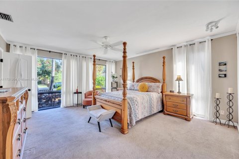 Villa ou maison à louer à Hallandale Beach, Floride: 4 chambres, 255.76 m2 № 1838733 - photo 30