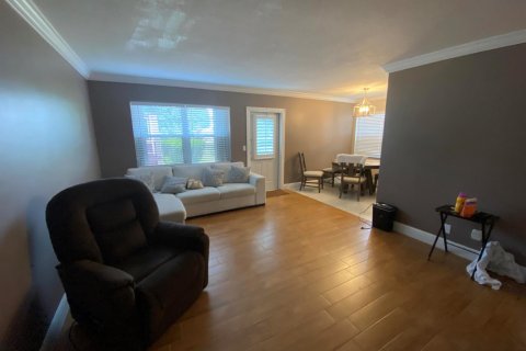 Copropriété à louer à West Palm Beach, Floride: 2 chambres, 74.14 m2 № 2431325 - photo 5