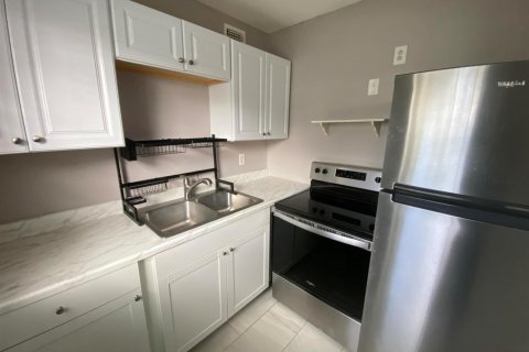 Copropriété à louer à West Palm Beach, Floride: 2 chambres, 74.14 m2 № 2431325 - photo 16