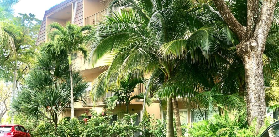 Condo in Miami, Florida, 1 bedroom  № 1710467