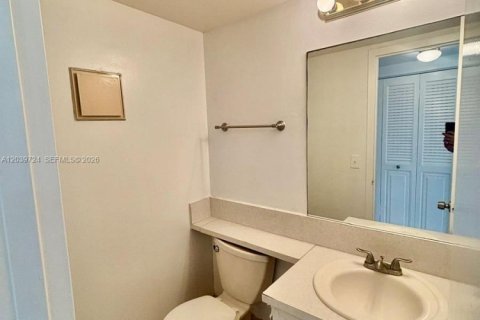 Copropriété à louer à Boca Raton, Floride: 1 chambre, 66.89 m2 № 2089472 - photo 7