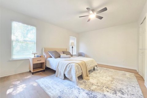 House in Jacksonville, Florida 3 bedrooms, 128.95 sq.m. № 2315279 - photo 22
