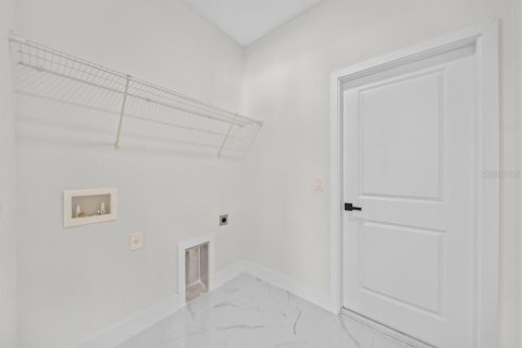 Casa en venta en Cape Coral, Florida, 3 dormitorios, 126.16 m2 № 2205563 - foto 14