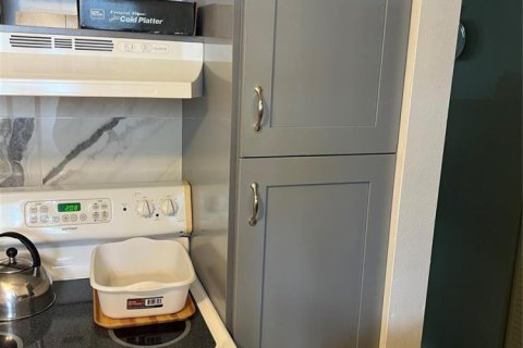 Купить кондоминиум в Маргит, Флорида 2 спальни, 89м2, № 2170028 - фото 11