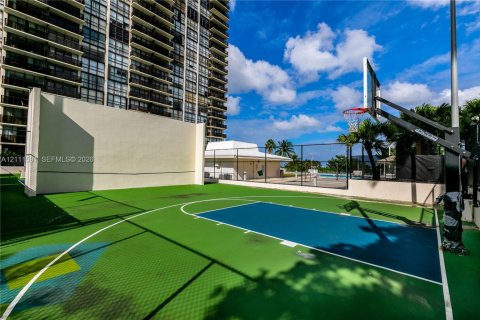Copropriété à louer à Miami, Floride: 1 chambre, 91.97 m2 № 2439392 - photo 8
