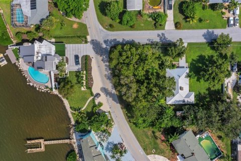 House in Bradenton, Florida 3 bedrooms, 150.04 sq.m. № 1734692 - photo 21