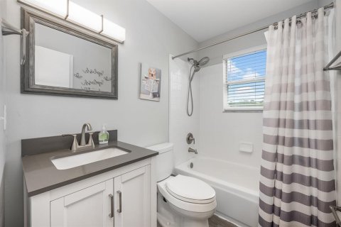 House in Orlando, Florida 3 bedrooms, 129.88 sq.m. № 1816770 - photo 6