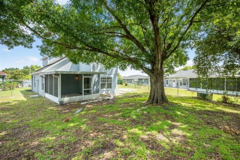 House in Orlando, Florida 3 bedrooms, 129.88 sq.m. № 1816770 - photo 10