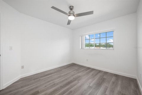 House in Orlando, Florida 3 bedrooms, 129.88 sq.m. № 1816770 - photo 3