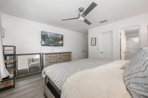 House in Orlando, Florida 3 bedrooms, 129.88 sq.m. № 1816770 - photo 28