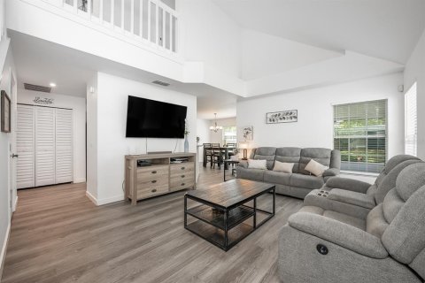 House in Orlando, Florida 3 bedrooms, 129.88 sq.m. № 1816770 - photo 14