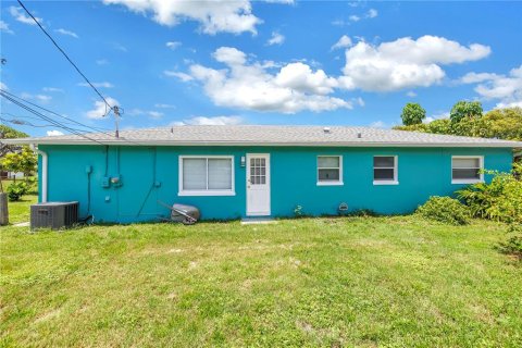 Casa en venta en Saint Petersburg, Florida, 3 dormitorios, 99.87 m2 № 1782856 - foto 21
