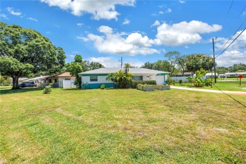 Casa en venta en Saint Petersburg, Florida, 3 dormitorios, 99.87 m2 № 1782856 - foto 3