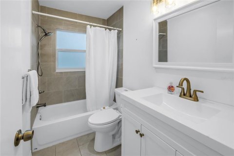 Casa en venta en Saint Petersburg, Florida, 3 dormitorios, 99.87 m2 № 1782856 - foto 16