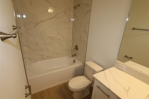 Купить виллу или дом в Лейквуд Ранч, Флорида 6 комнат, 155.24м2, № 1840565 - фото 5
