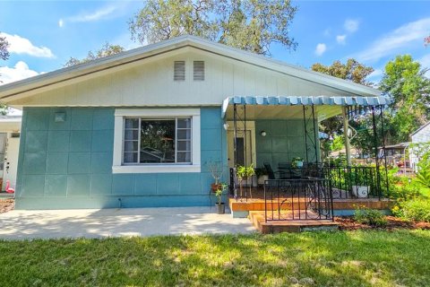Casa en venta en Tampa, Florida, 2 dormitorios, 117.24 m2 № 1866519 - foto 3