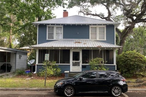 Propiedad comercial en venta en Gainesville, Florida, 7 dormitorios, 262.54 m2 № 1913249 - foto 1