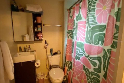 Propiedad comercial en venta en Gainesville, Florida, 7 dormitorios, 262.54 m2 № 1913249 - foto 5