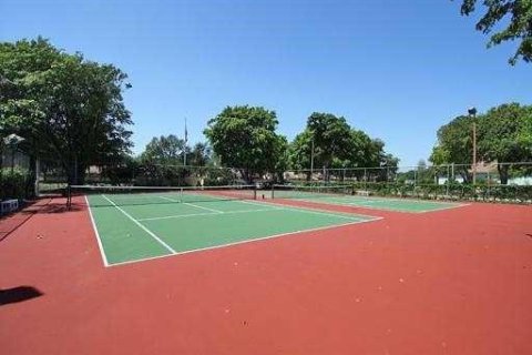 Copropriété à louer à Pembroke Pines, Floride: 3 chambres, 101.54 m2 № 2401411 - photo 14
