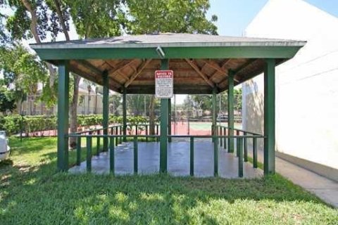 Copropriété à louer à Pembroke Pines, Floride: 3 chambres, 101.54 m2 № 2401411 - photo 16