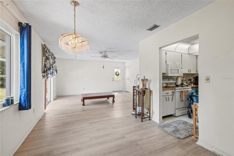 Casa en venta en Sun City Center, Florida, 2 dormitorios, 109.62 m2 № 1900303 - foto 11