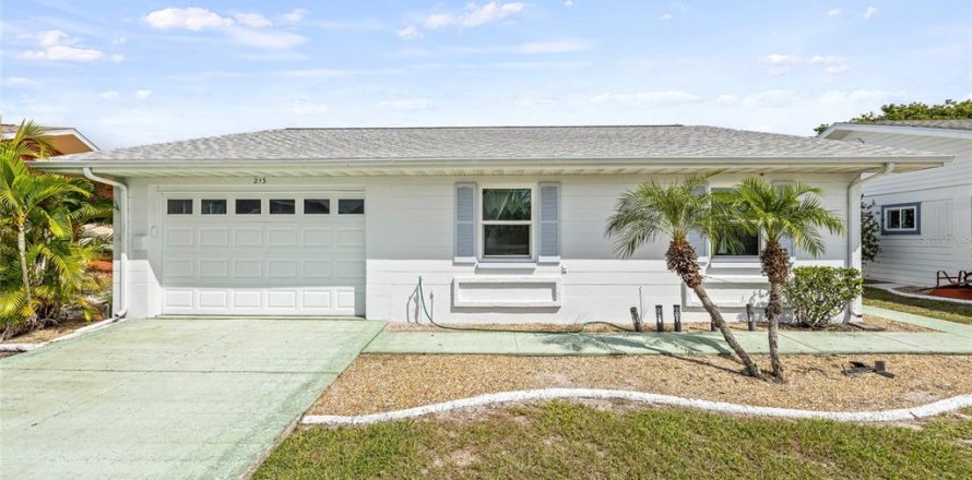 Casa en Sun City Center, Florida 2 dormitorios, 109.62 m2 № 1900303