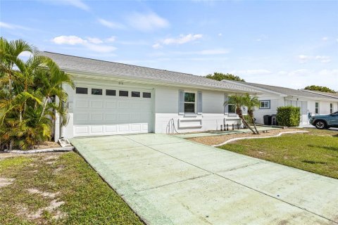 Casa en venta en Sun City Center, Florida, 2 dormitorios, 109.62 m2 № 1900303 - foto 2