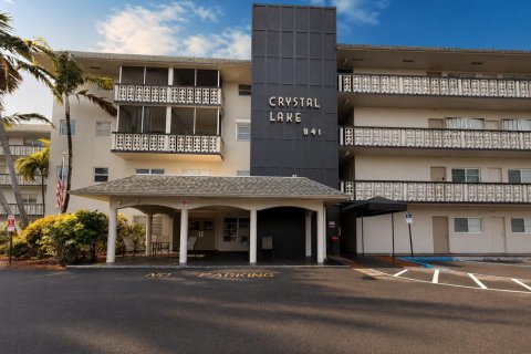Condominio en Deerfield Beach, Florida, 1 dormitorio  № 2177533