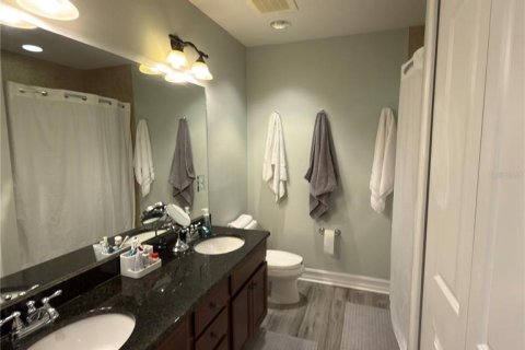 Condo in Tampa, Florida, 2 bedrooms  № 2133587 - photo 23