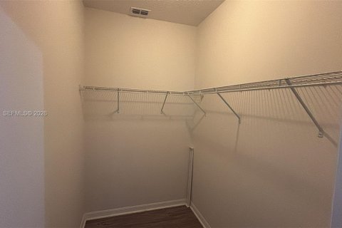 Casa en alquiler en Kissimmee, Florida, 8 dormitorios № 2152836 - foto 29