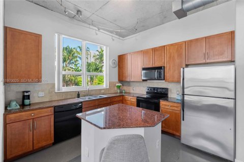 Купить кондоминиум в Майами, Флорида 2 спальни, 125.51м2, № 2036202 - фото 3