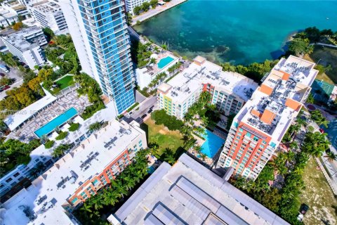 Купить кондоминиум в Майами, Флорида 2 спальни, 125.51м2, № 2036202 - фото 28