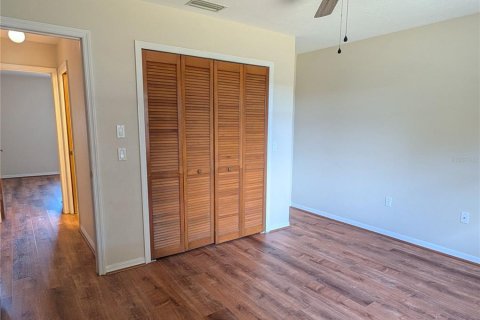 House in Venice, Florida 3 bedrooms, 148.74 sq.m. № 2151125 - photo 23