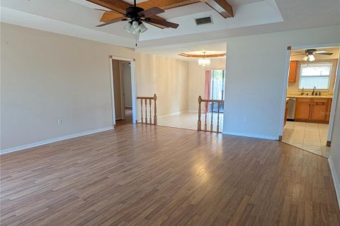 House in Venice, Florida 3 bedrooms, 148.74 sq.m. № 2151125 - photo 3