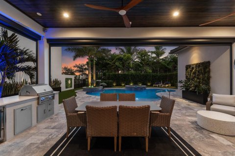 House in Boca Raton, Florida 3 bedrooms, 297.84 sq.m. № 2399979 - photo 3