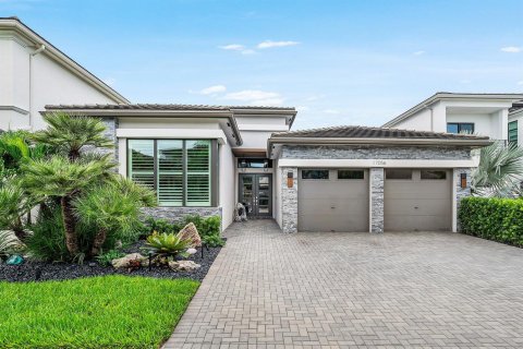 House in Boca Raton, Florida 3 bedrooms, 297.84 sq.m. № 2399979 - photo 6