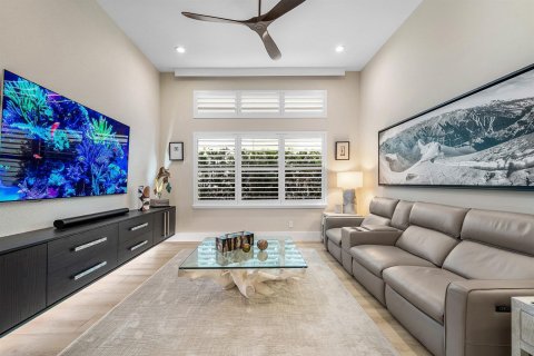 House in Boca Raton, Florida 3 bedrooms, 297.84 sq.m. № 2399979 - photo 26