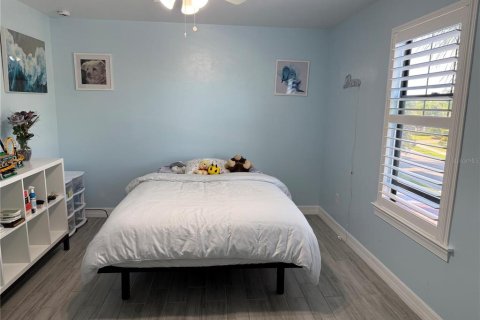 Villa ou maison à louer à North Port, Floride: 4 chambres, 265.33 m2 № 2166439 - photo 19