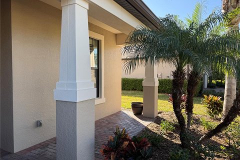 Villa ou maison à louer à North Port, Floride: 4 chambres, 265.33 m2 № 2166439 - photo 5