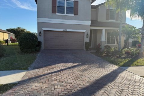 Villa ou maison à louer à North Port, Floride: 4 chambres, 265.33 m2 № 2166439 - photo 2