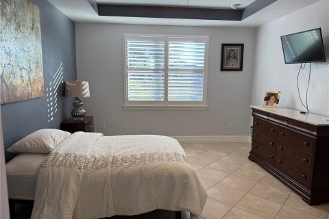 Villa ou maison à louer à North Port, Floride: 4 chambres, 265.33 m2 № 2166439 - photo 18