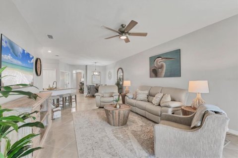 Casa en venta en Port Charlotte, Florida, 2 dormitorios, 146.88 m2 № 1902297 - foto 16