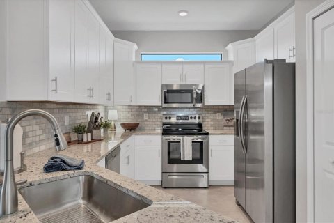 Casa en venta en Port Charlotte, Florida, 2 dormitorios, 146.88 m2 № 1902297 - foto 20